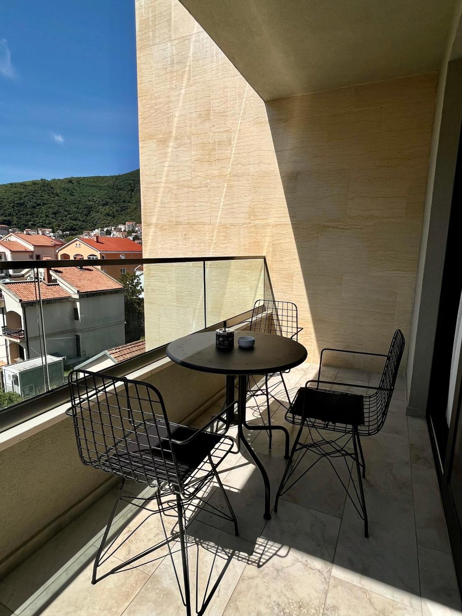 Мamma Mia Аpartments Lejlighed Budva Eksteriør billede